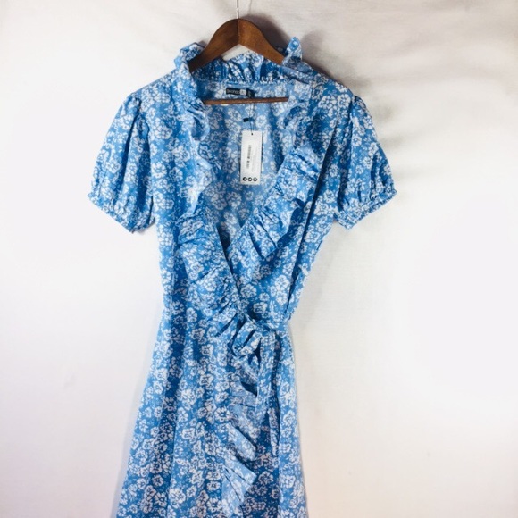 Boohoo Tall Floral Ruffle Wrap Puff Midi Dress - Picture 3 of 8